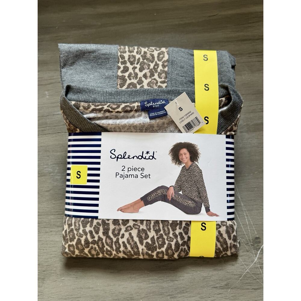 Splendid Gray Beige Leopard Print Long Sleeve Pajama Set - Size S